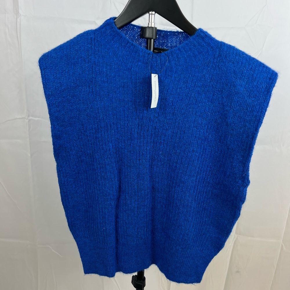 NWT Banana Republic Sweater Vest Blue Women’s Size Small